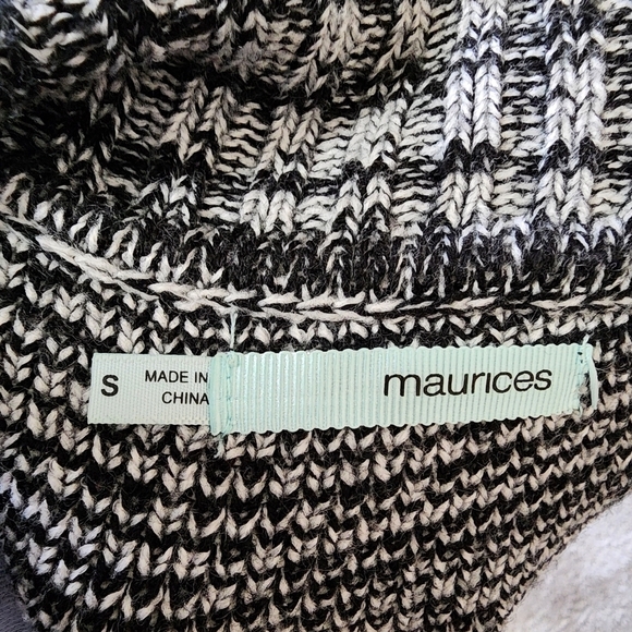 3/$25 Maurices Cowl Neck Black White Geometric Mini Dress 3/4 Sleeeve - Small - Picture 6 of 7